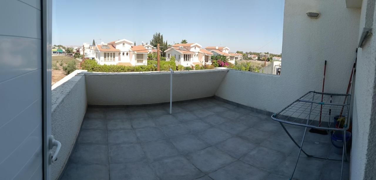 Julie'S Beach House Voroklini Exterior foto