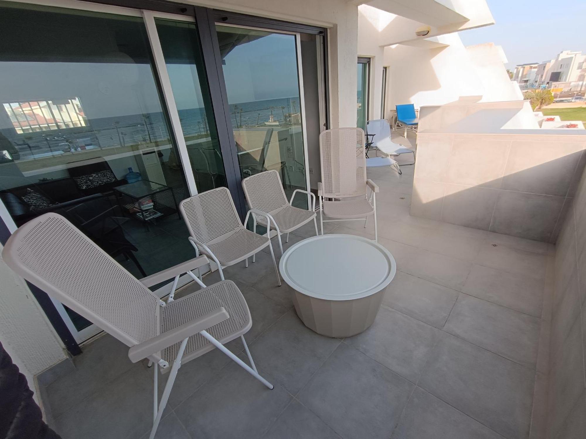 Julie'S Beach House Voroklini Exterior foto