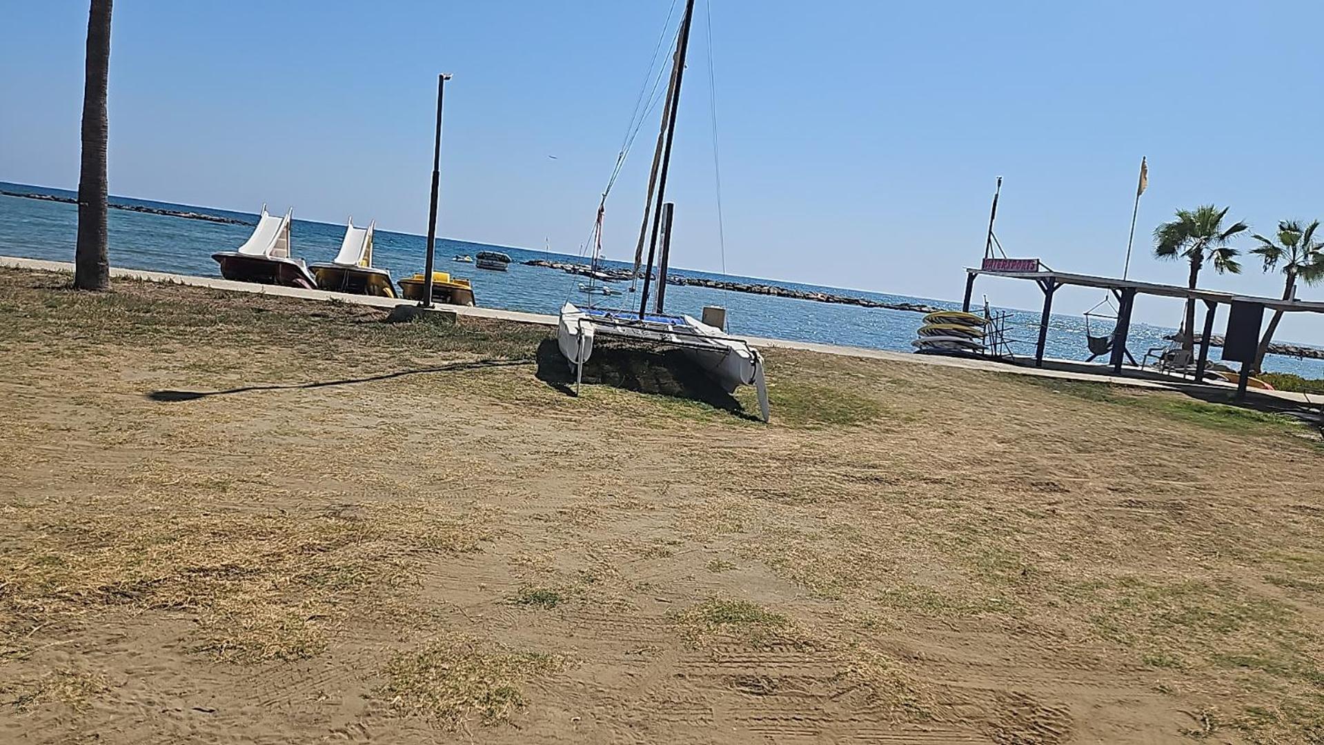 Julie'S Beach House Voroklini Exterior foto