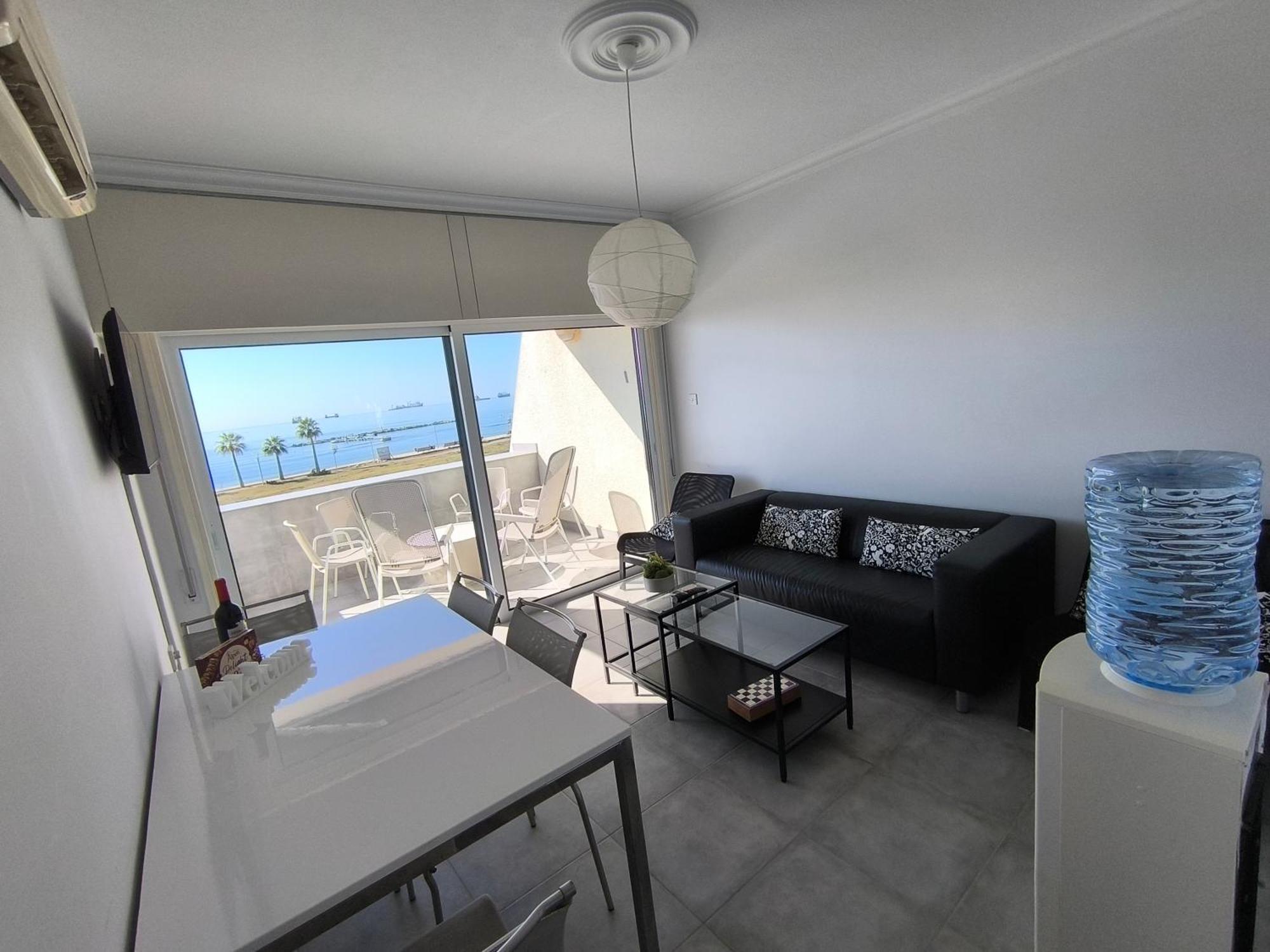 Julie'S Beach House Voroklini Exterior foto